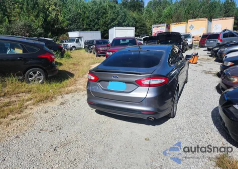 2013 Ford Fusion Energi Titanium from USA, damaged, VIN 3FA6P0SU4DR373883